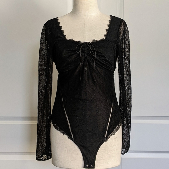 Jonathan Simkhai Intermix Bodysuit Lace Thong Long Sheer Sleeves Black M NWT - Picture 1 of 16